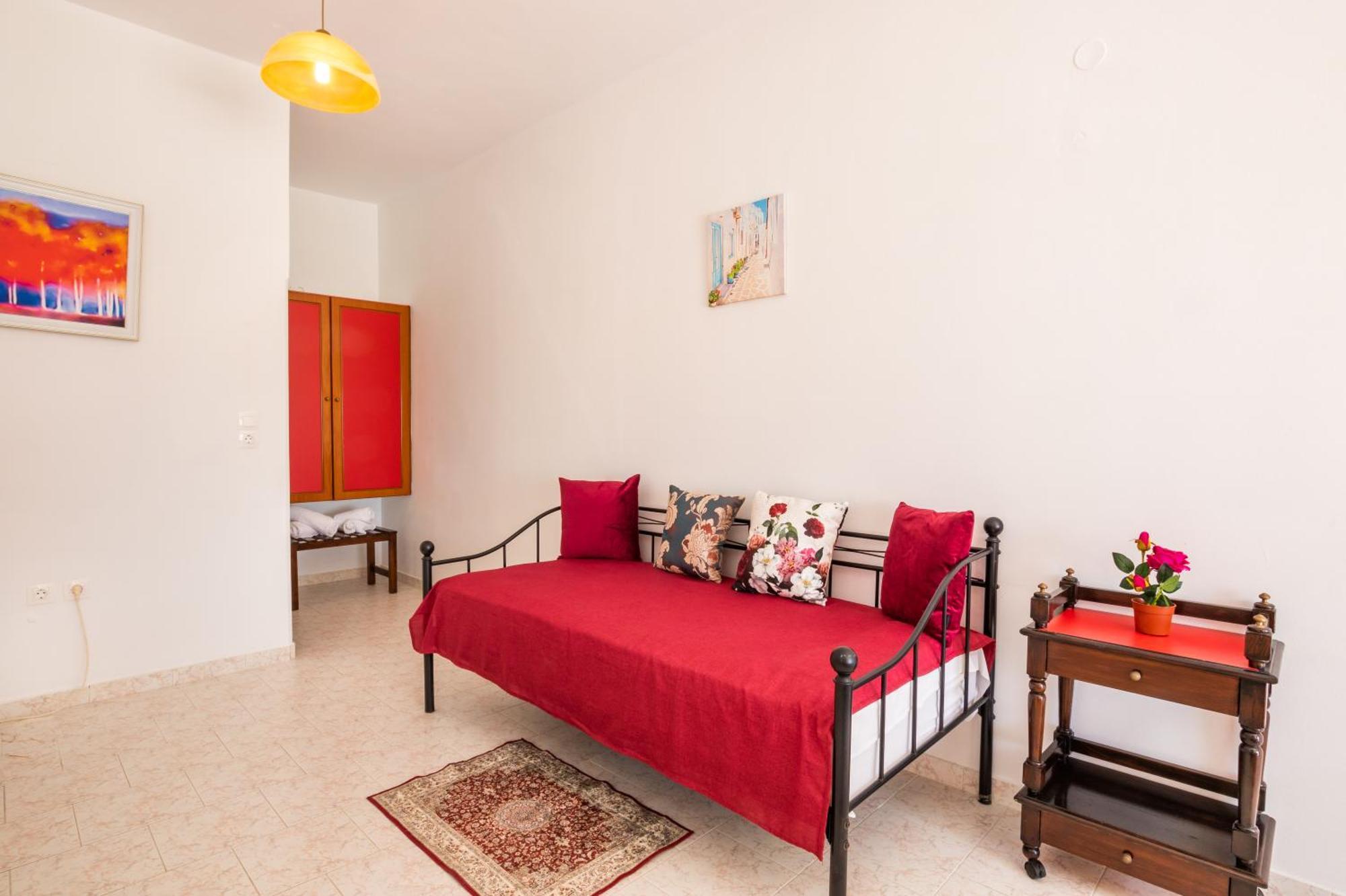 Perama Hotel, Karpathos Amoopi Exterior photo